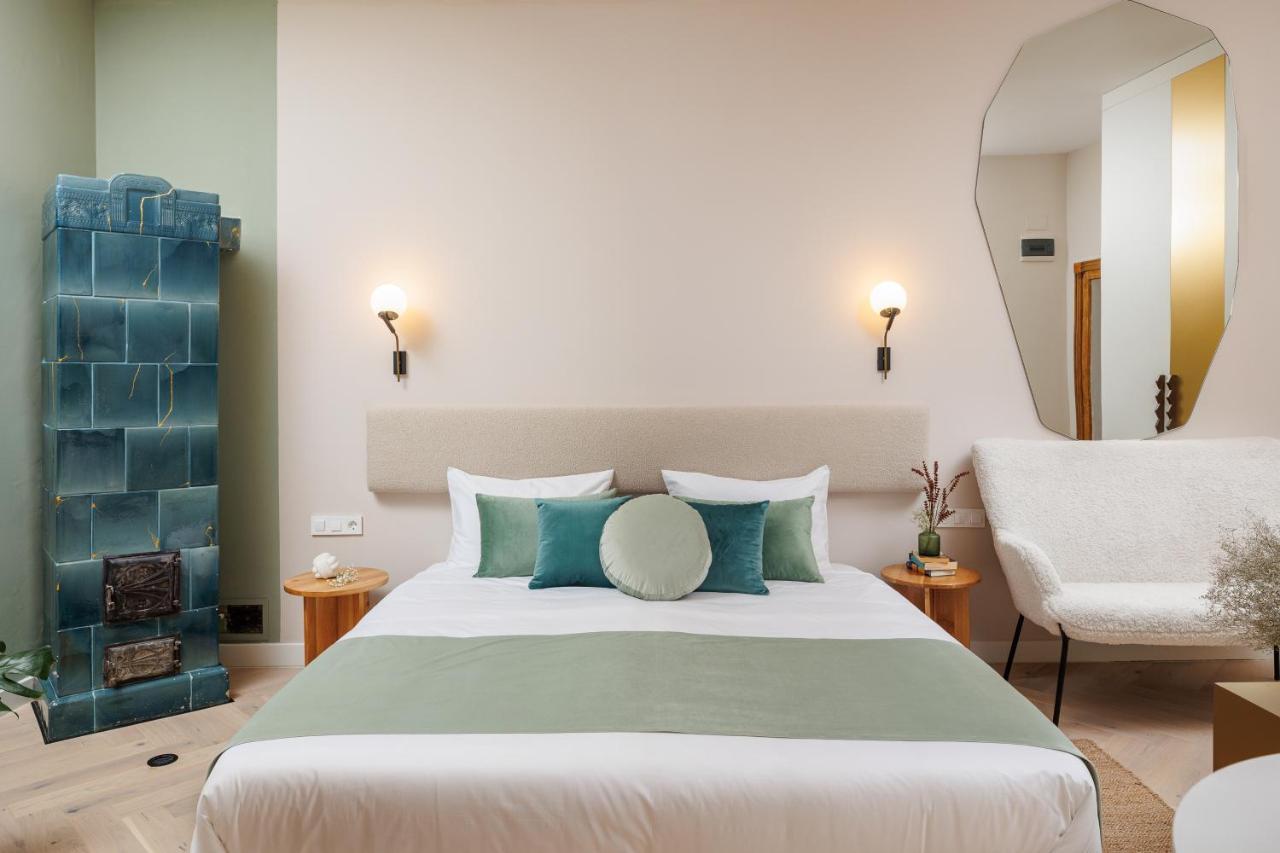 Aries' Collection Luxury Suites Брашов Екстериор снимка