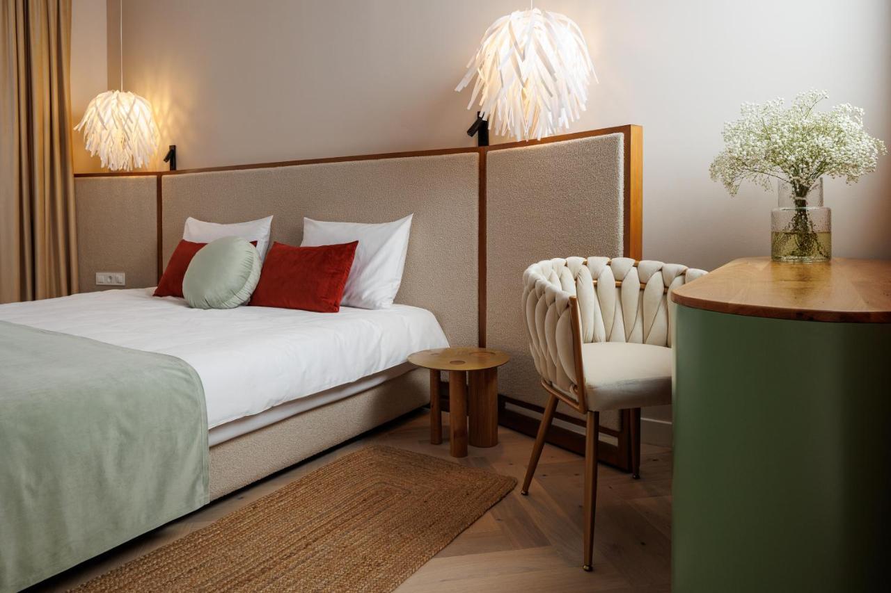 Aries' Collection Luxury Suites Брашов Екстериор снимка